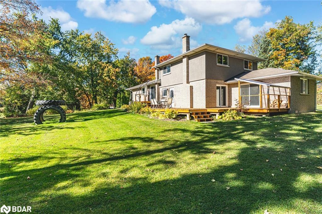 5853 Yonge Street, Innisfil, ON - Outdoor