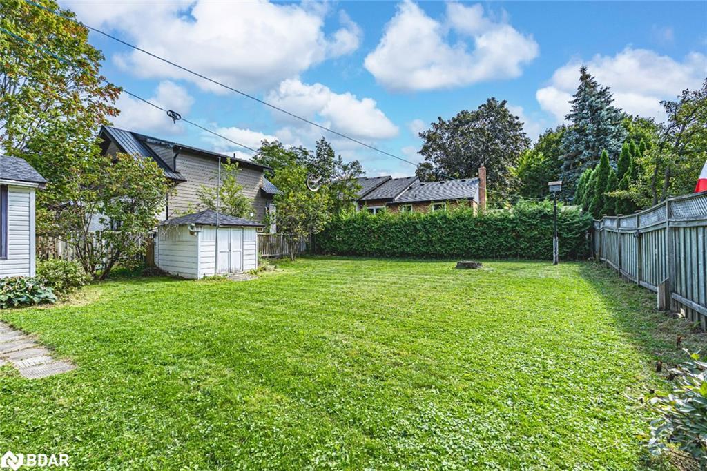 85 Tyler Street, Aurora, ON - Outdoor With Backyard