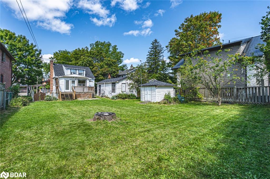 85 Tyler Street, Aurora, ON - Outdoor