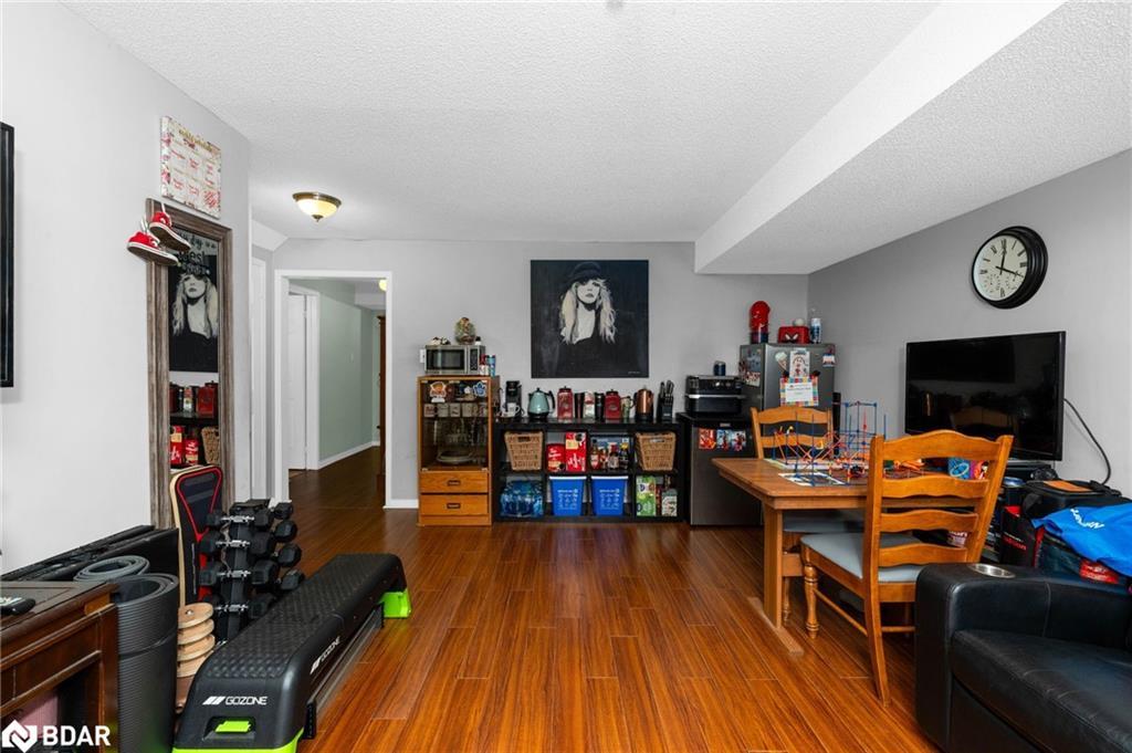 13 Kate Aitken Crescent, New Tecumseth, ON - Indoor