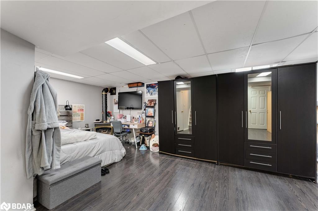 10 Carter Road, Barrie, ON - Indoor