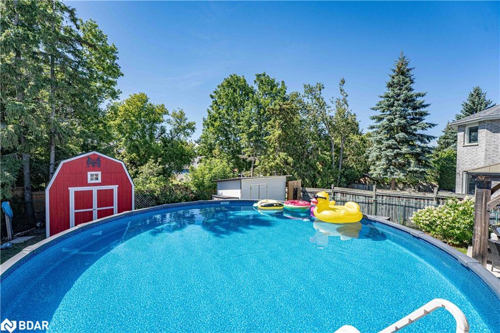 10 Carter Road, Barrie, ON - Outdoor With Backyard