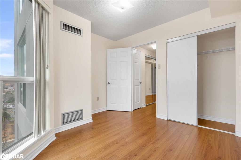 1604-2155 Burnhamthorpe Road W, Mississauga, ON - Indoor Photo Showing Other Room