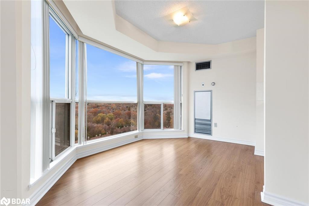 1604-2155 Burnhamthorpe Road W, Mississauga, ON - Indoor Photo Showing Other Room