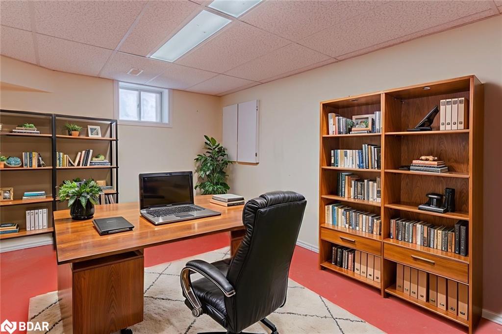 465 Ferndale Drive N, Barrie, ON - Indoor Photo Showing Office