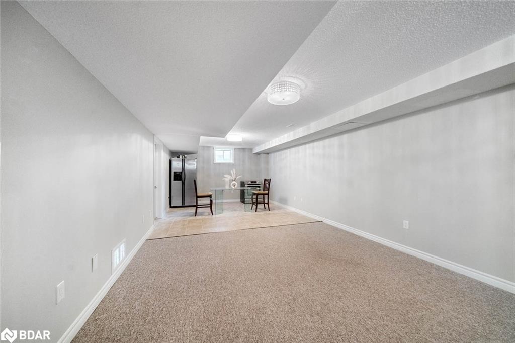 1426 Kellough Street, Innisfil, ON - Indoor Photo Showing Other Room