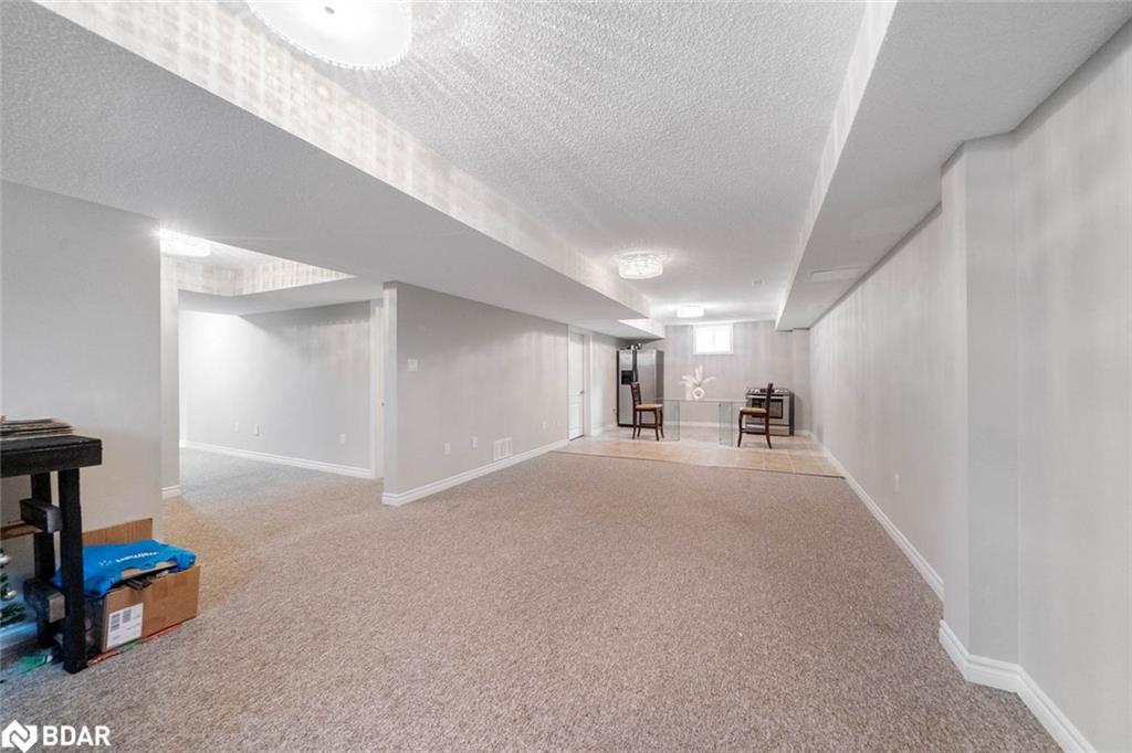 1426 Kellough Street, Innisfil, ON - Indoor Photo Showing Other Room