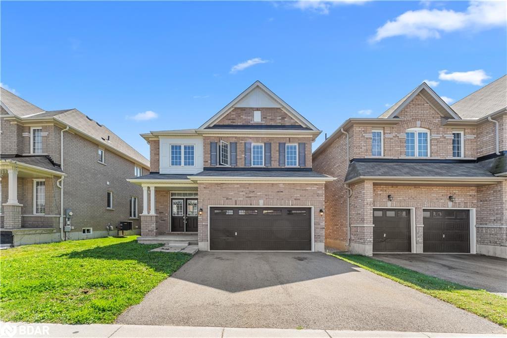 83 Longboat Run W, Brantford, ON - Outdoor With Facade