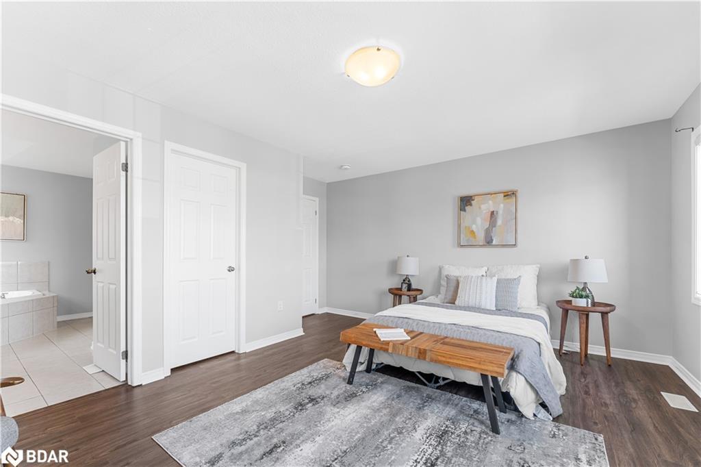 83 Longboat Run W, Brantford, ON - Indoor Photo Showing Bedroom