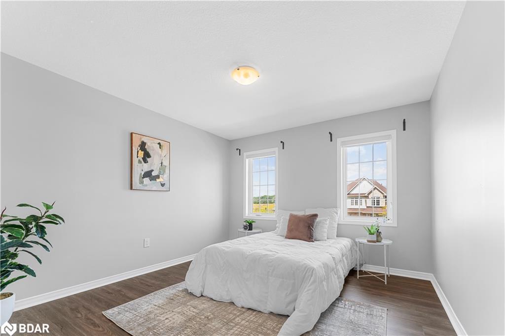 83 Longboat Run W, Brantford, ON - Indoor Photo Showing Bedroom
