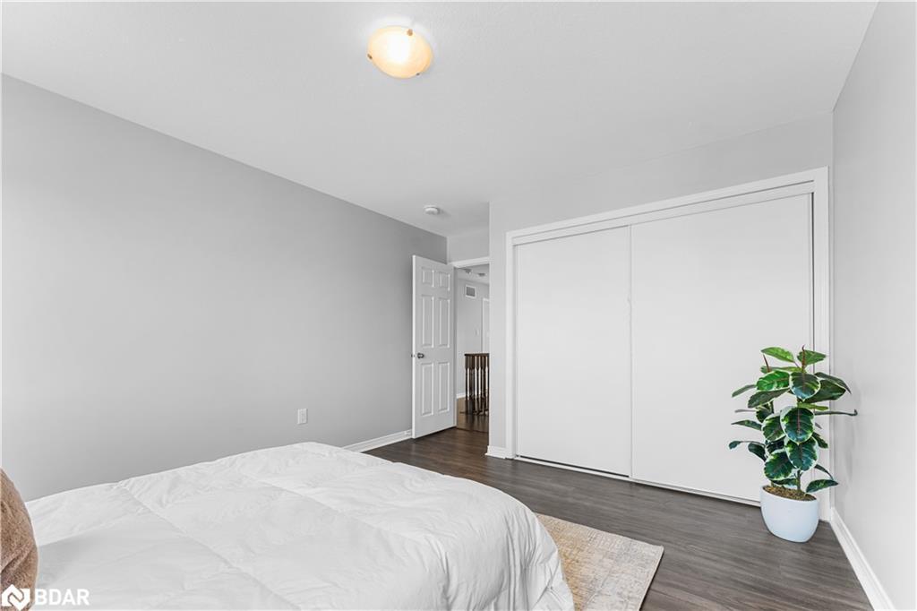 83 Longboat Run W, Brantford, ON - Indoor Photo Showing Bedroom