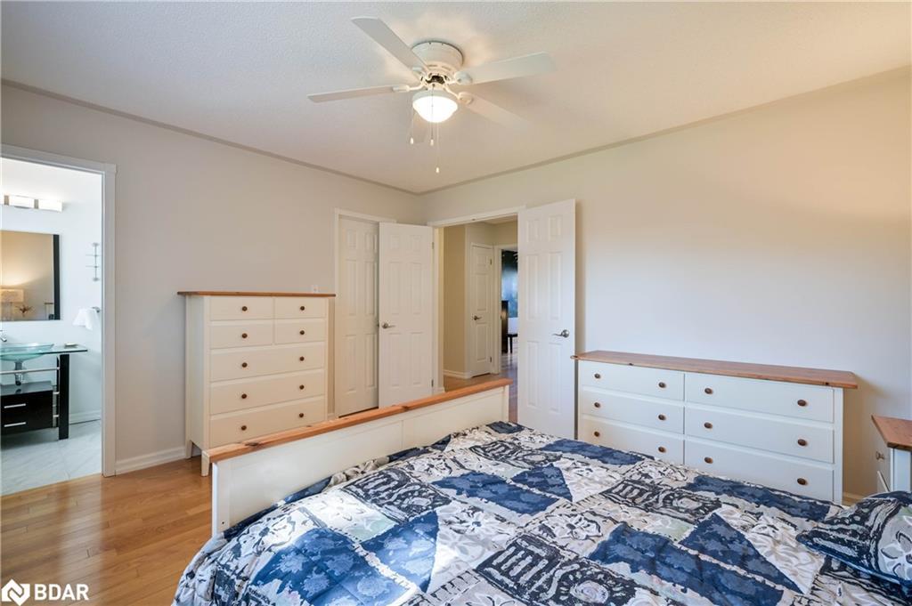 12 Langevin Drive, Wasaga Beach, ON - Indoor Photo Showing Bedroom
