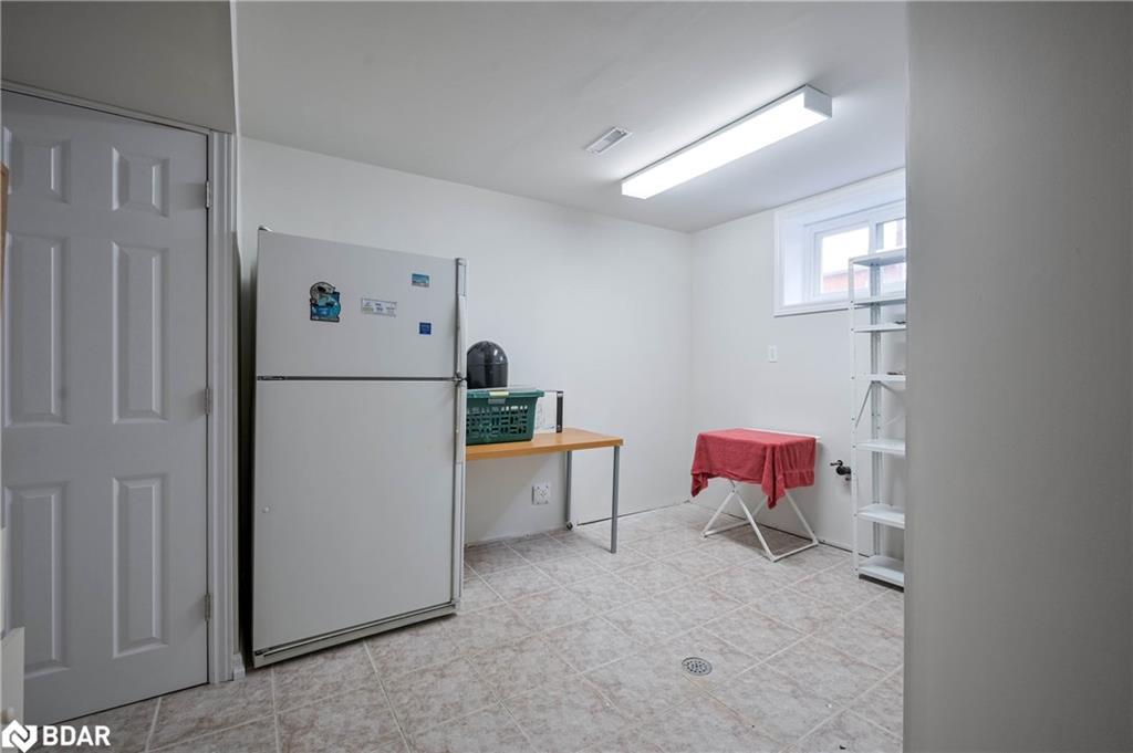 12 Langevin Drive, Wasaga Beach, ON - Indoor