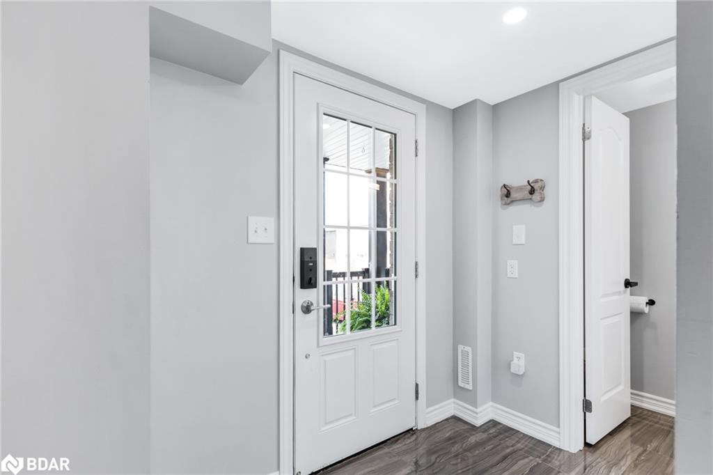 11 Kodiak Terrace, Barrie, ON - Indoor Photo Showing Other Room