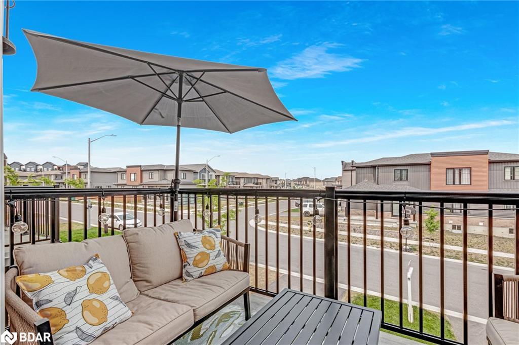 11 Kodiak Terrace, Barrie, ON - Outdoor With Balcony With Exterior
