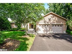 28 Nicholson Crescent Springwater, ON L9X 0G9