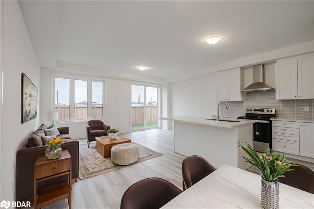 55 Sagewood Avenue, Barrie, ON - Indoor