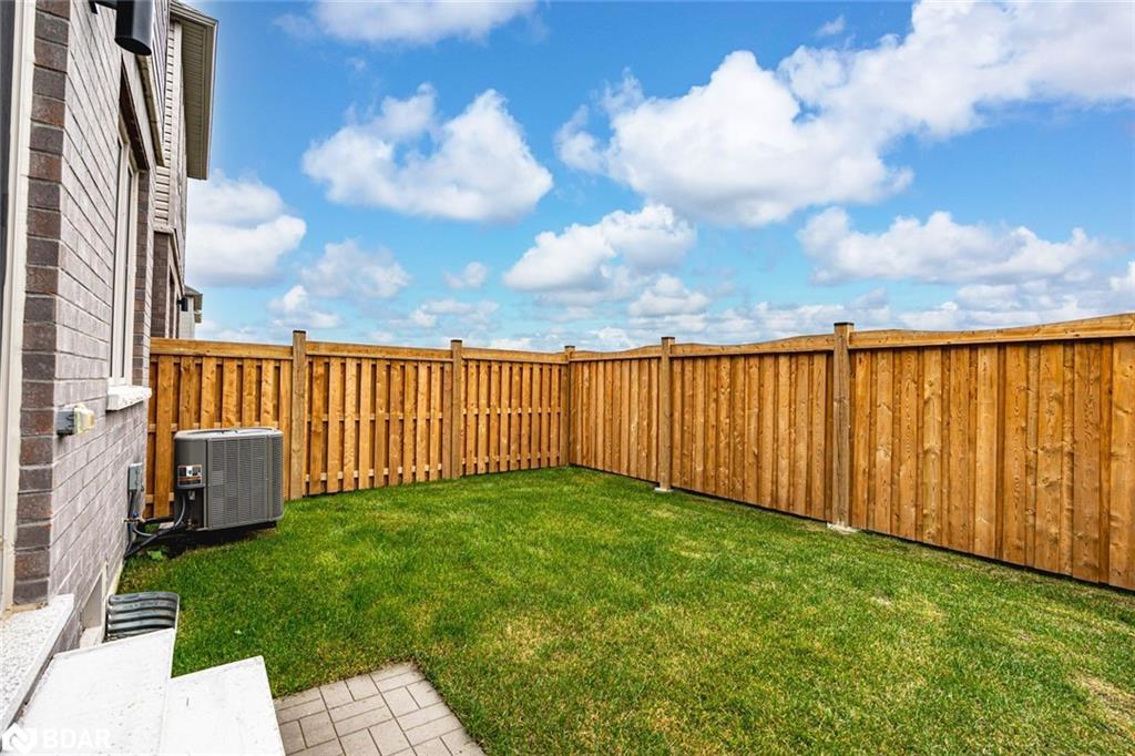 55 Sagewood Avenue, Barrie, ON - Outdoor