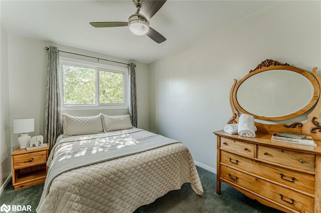 222 Bishop Drive, Barrie, ON - Indoor Photo Showing Bedroom