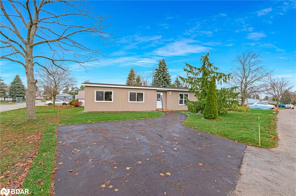 52 Corner Brook Trail, Innisfil, ON - Outdoor