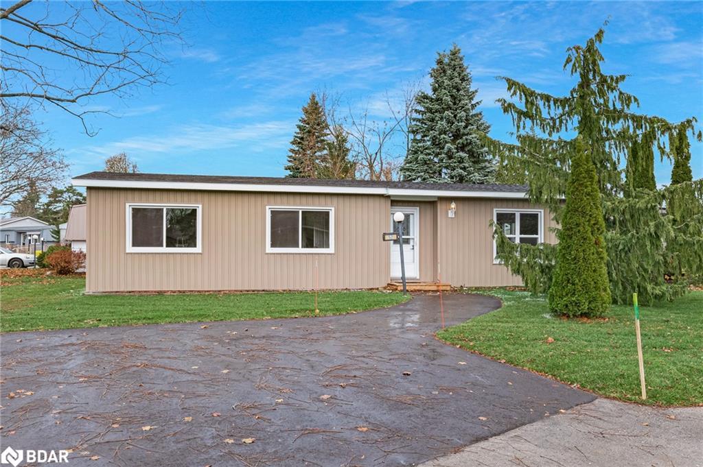 52 Corner Brook Trail, Innisfil, ON - Outdoor