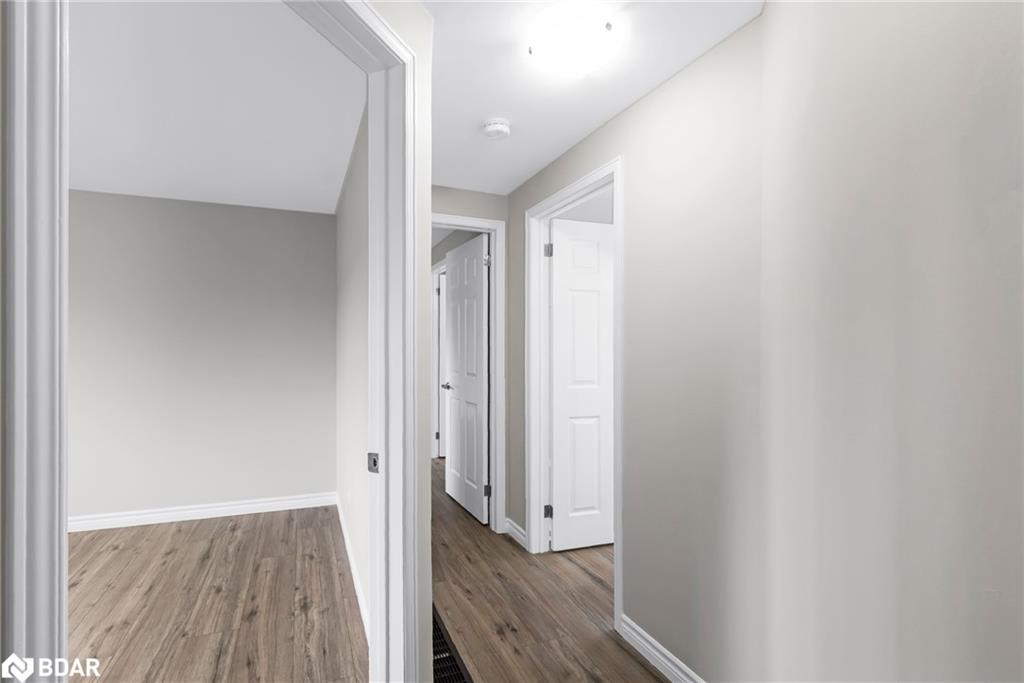 52 Corner Brook Trail, Innisfil, ON - Indoor Photo Showing Other Room