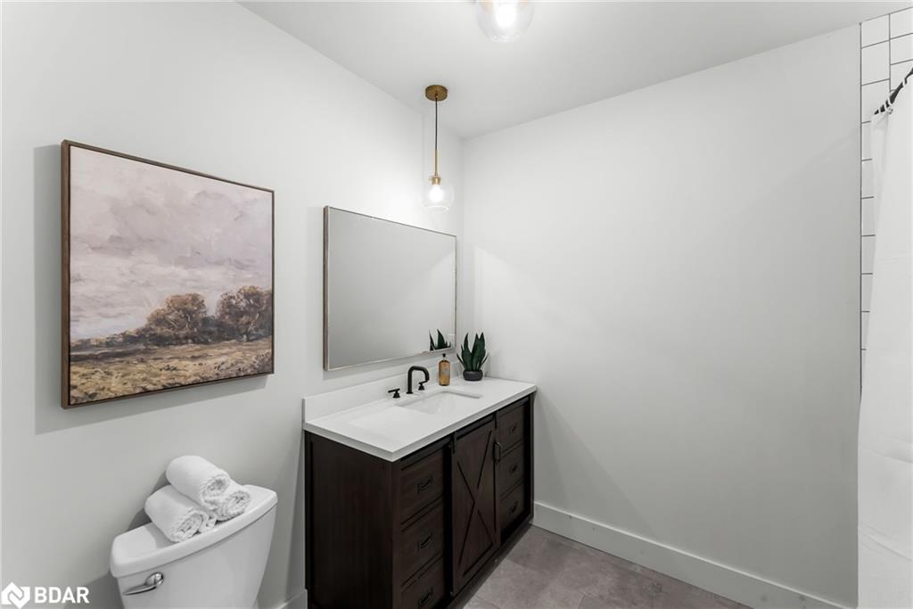 1698 Reay Road, Bracebridge, ON - Indoor Photo Showing Bathroom