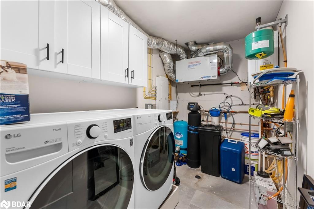 1698 Reay Road, Bracebridge, ON - Indoor Photo Showing Laundry Room