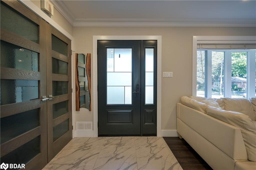 390 Wendall Place, Oakville, ON - Indoor Photo Showing Other Room