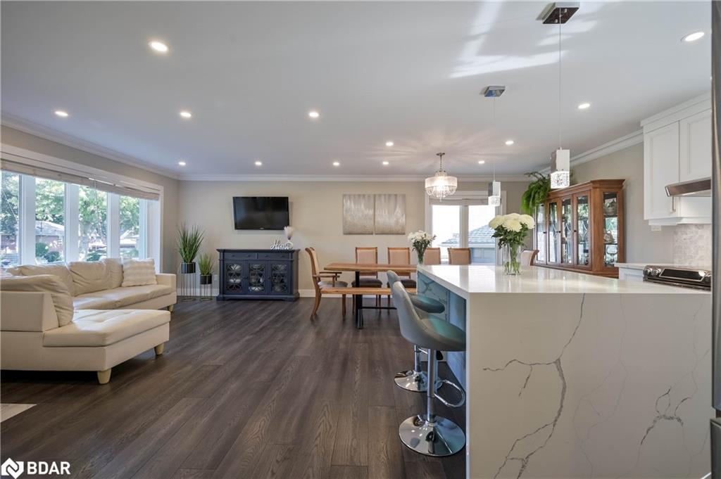 390 Wendall Place, Oakville, ON - Indoor With Fireplace