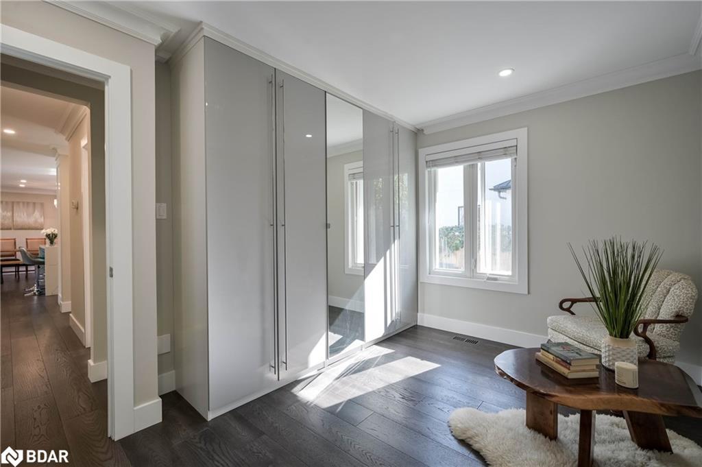 390 Wendall Place, Oakville, ON - Indoor Photo Showing Other Room