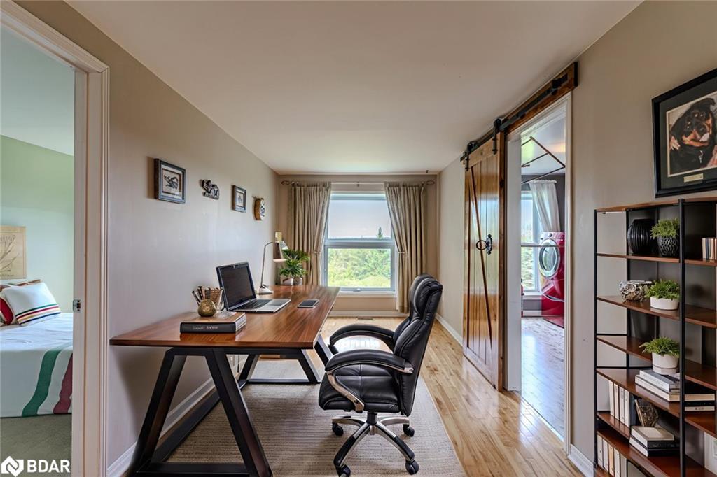 8064 9Th Line, Thornton, ON - Indoor Photo Showing Office