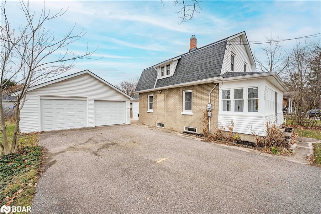 125 Raglan Street, Angus, ON - Outdoor