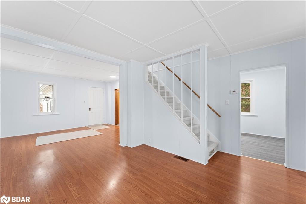 125 Raglan Street, Angus, ON - Indoor Photo Showing Other Room
