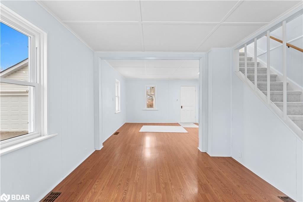 125 Raglan Street, Angus, ON - Indoor Photo Showing Other Room