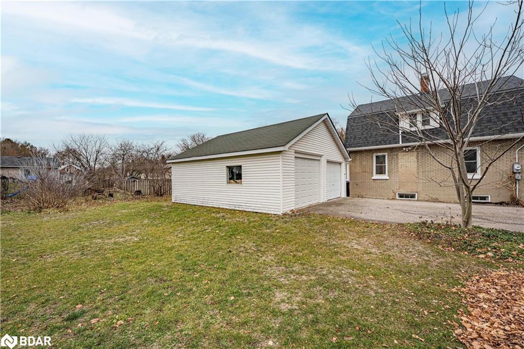 125 Raglan Street, Angus, ON - Outdoor