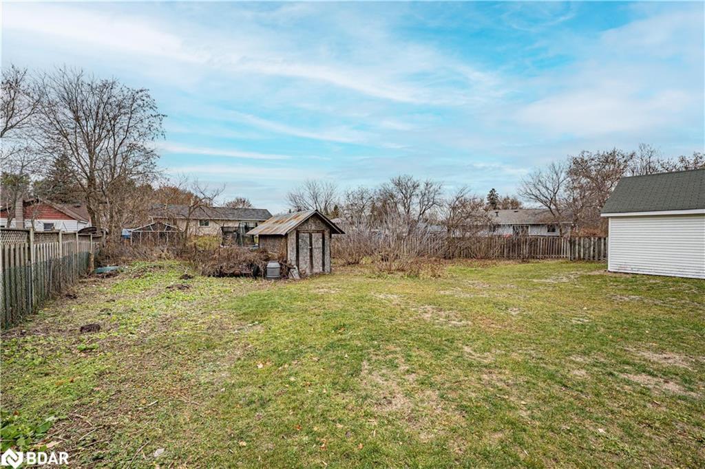 125 Raglan Street, Angus, ON - Outdoor