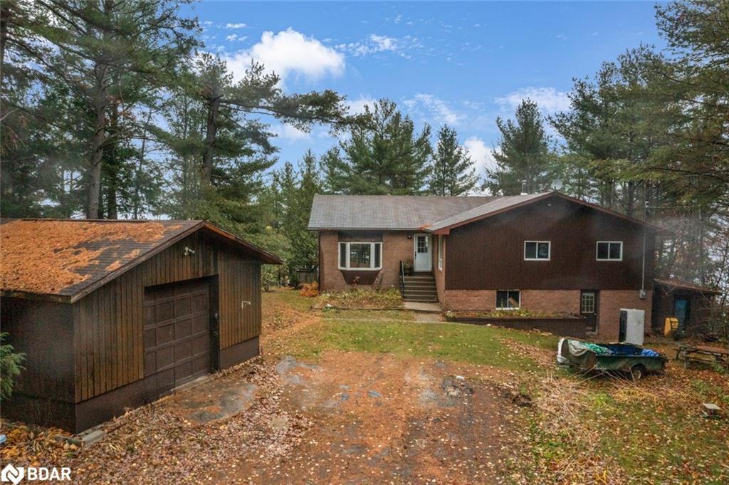 1191 Geewadin Road, Parry Sound, ON - Outdoor