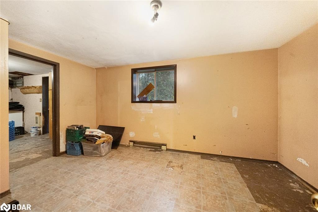 1191 Geewadin Road, Parry Sound, ON - Indoor Photo Showing Other Room
