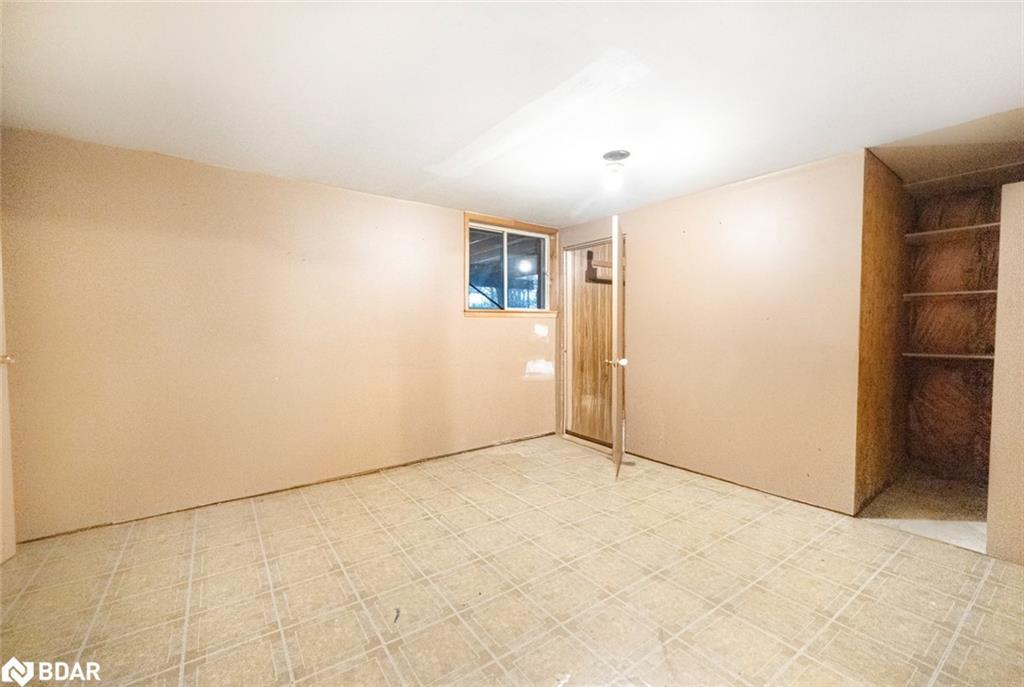 1191 Geewadin Road, Parry Sound, ON - Indoor Photo Showing Other Room