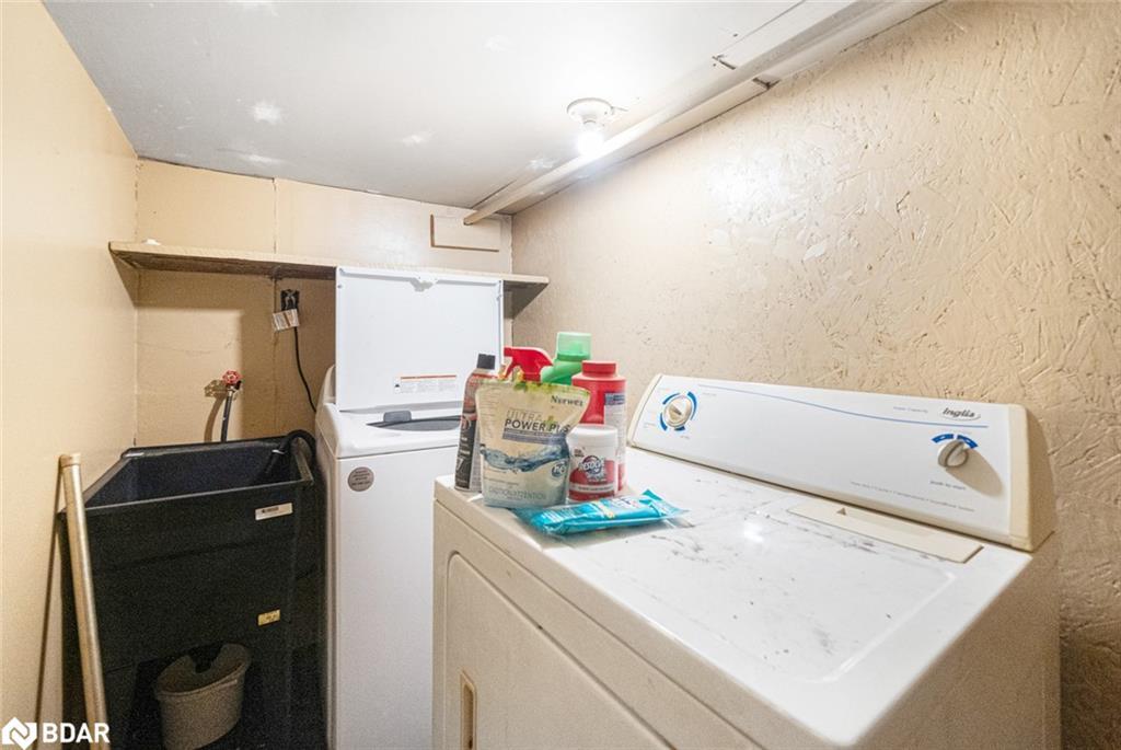 1191 Geewadin Road, Parry Sound, ON - Indoor Photo Showing Laundry Room
