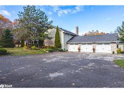 2 Mills Circle Midhurst, ON L9X 0J7