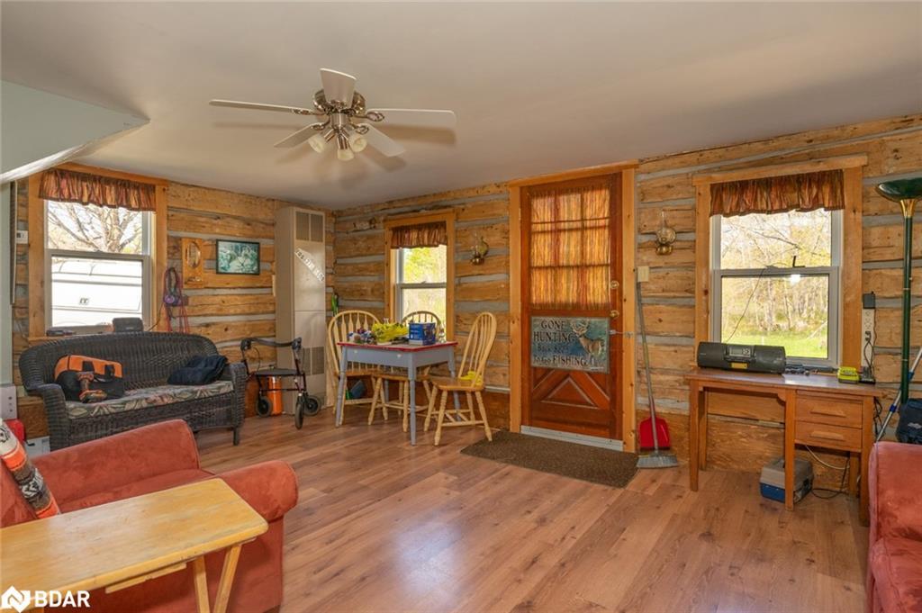 94 High Street, Mactier, ON - Indoor