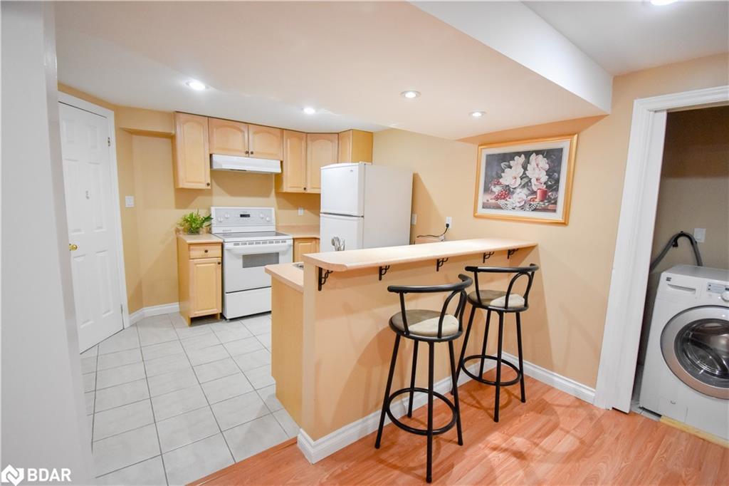 Bsmt-181 Civic Centre Drive, Whitby, ON - Indoor Photo Showing Other Room