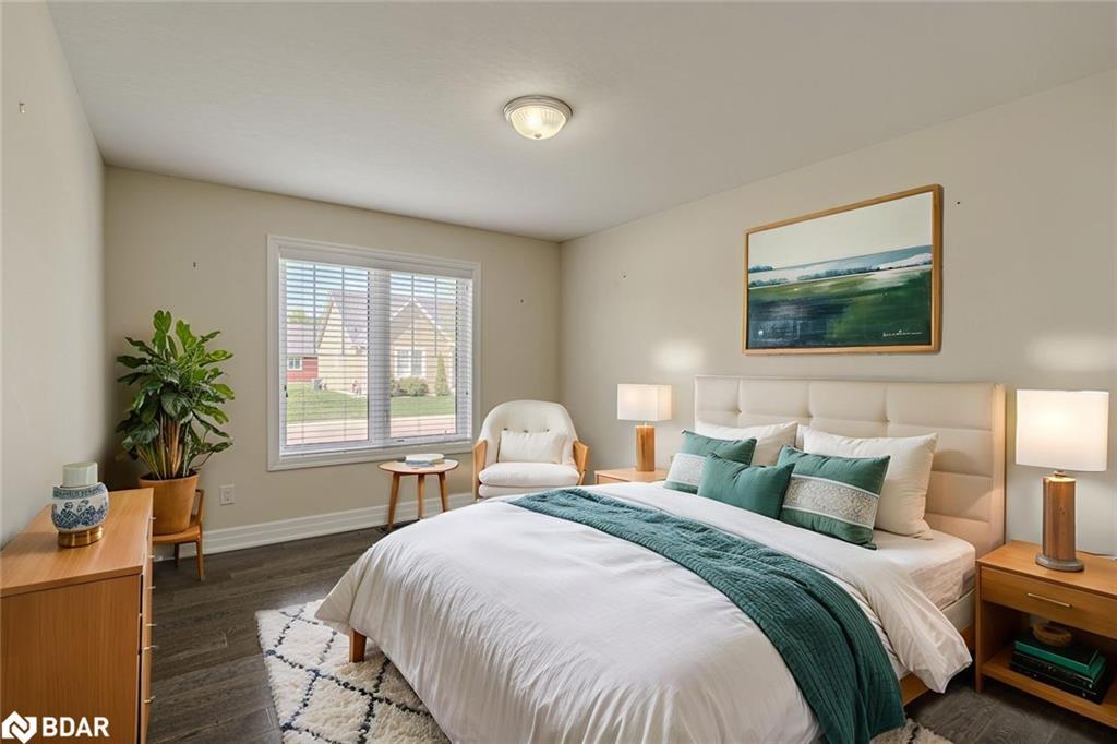 10 Grew Crescent, Penetanguishene, ON - Indoor Photo Showing Bedroom