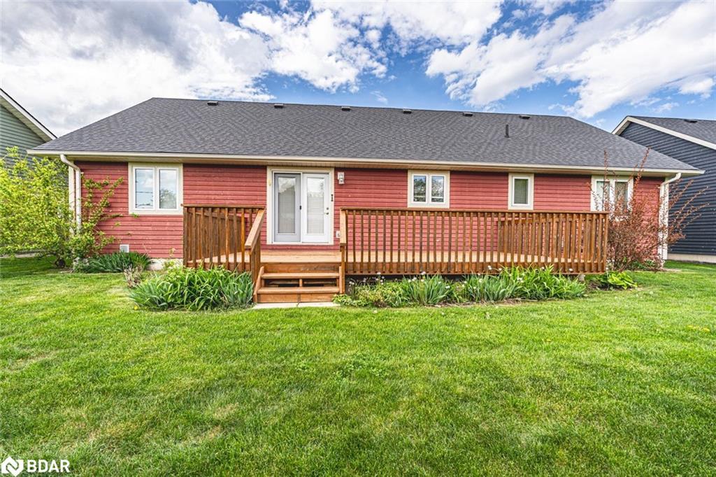 10 Grew Crescent, Penetanguishene, ON - Outdoor With Deck Patio Veranda