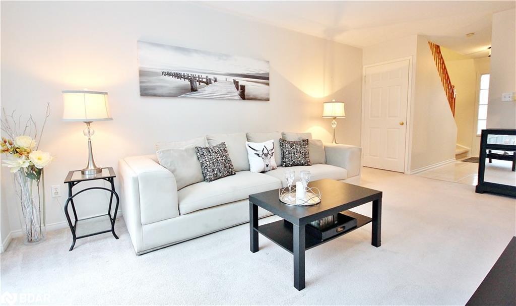 68 Gadwall Avenue, Barrie, ON - Indoor Photo Showing Living Room