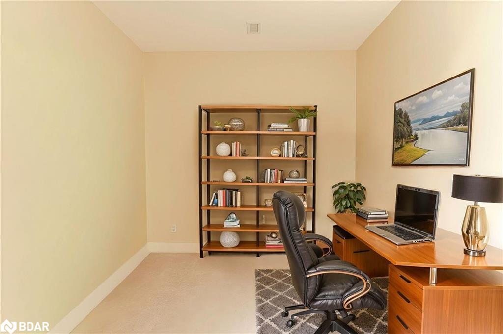 401-140 Cedar Island Road, Orillia, ON - Indoor Photo Showing Office