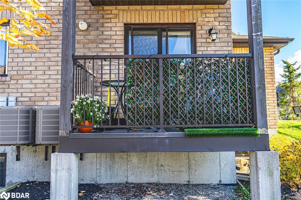 7-25 Madelaine Drive, Barrie, ON - Outdoor