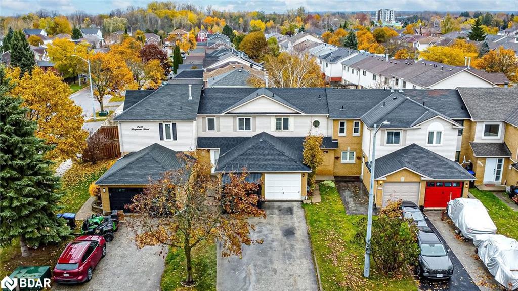 2185 Ferguson Street, Innisfil, ON - Outdoor With Facade